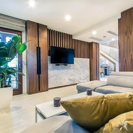 Isle&Style Holiday Villa Βίλα